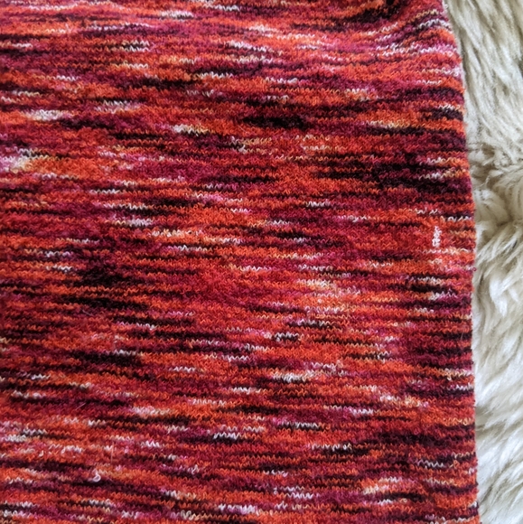 Loft Red knit halter top - Picture 4 of 8